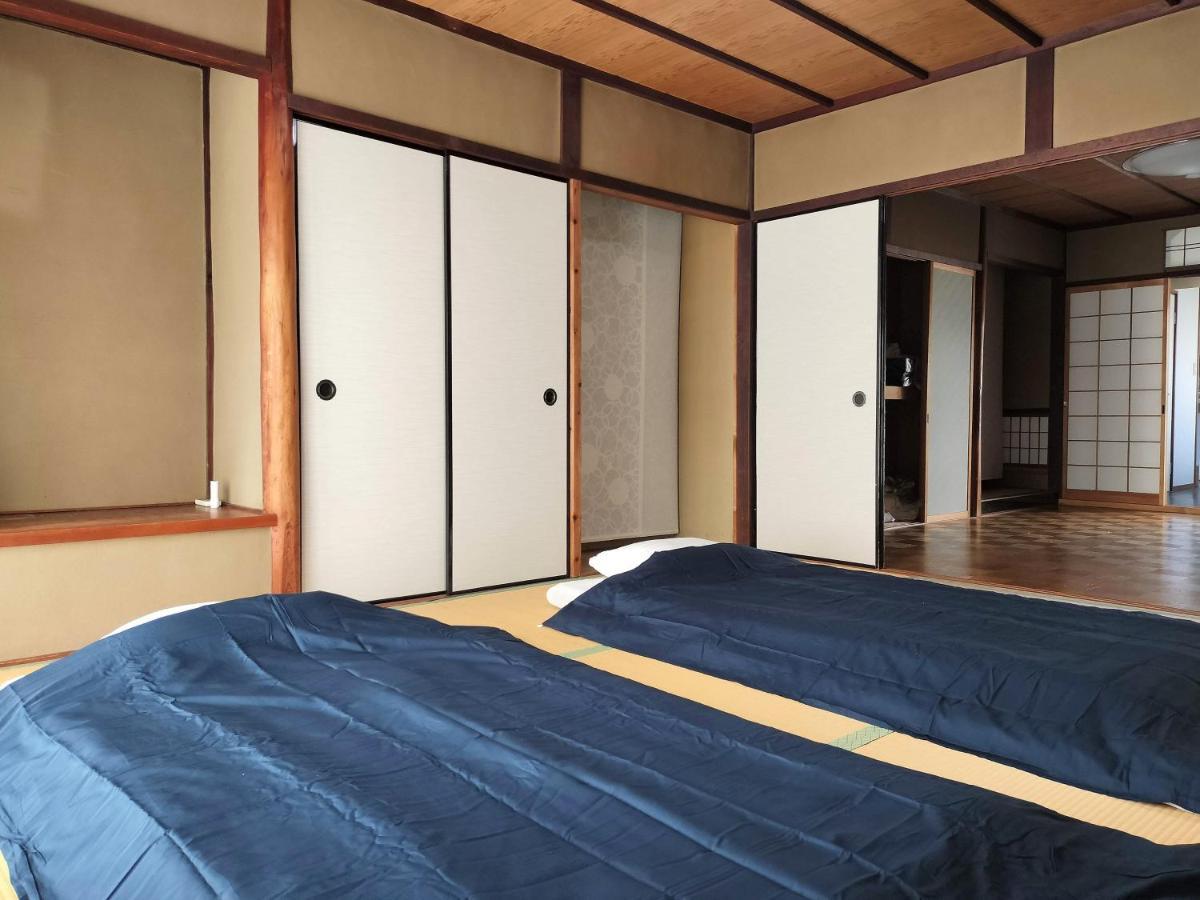Retro Villa Fooga 昭和町屋貸切 風雅 Kinugasa Экстерьер фото